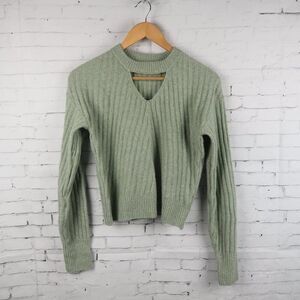 SO SEA FOAM GREEN LONG SLEEVE V NECK CROPPED SWEATER SIZE XS
